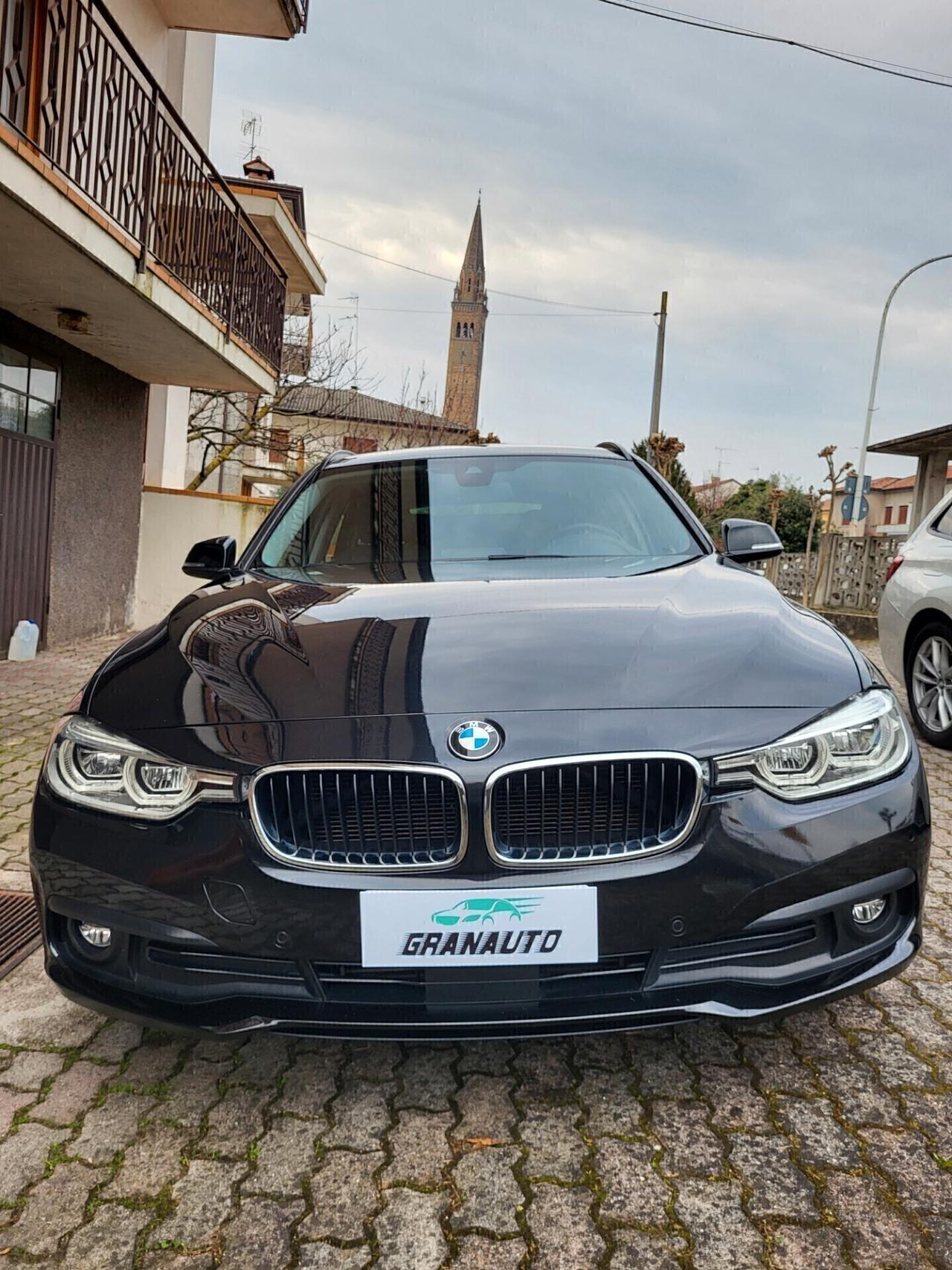 Bmw 320d xDrive Touring Business Advantage