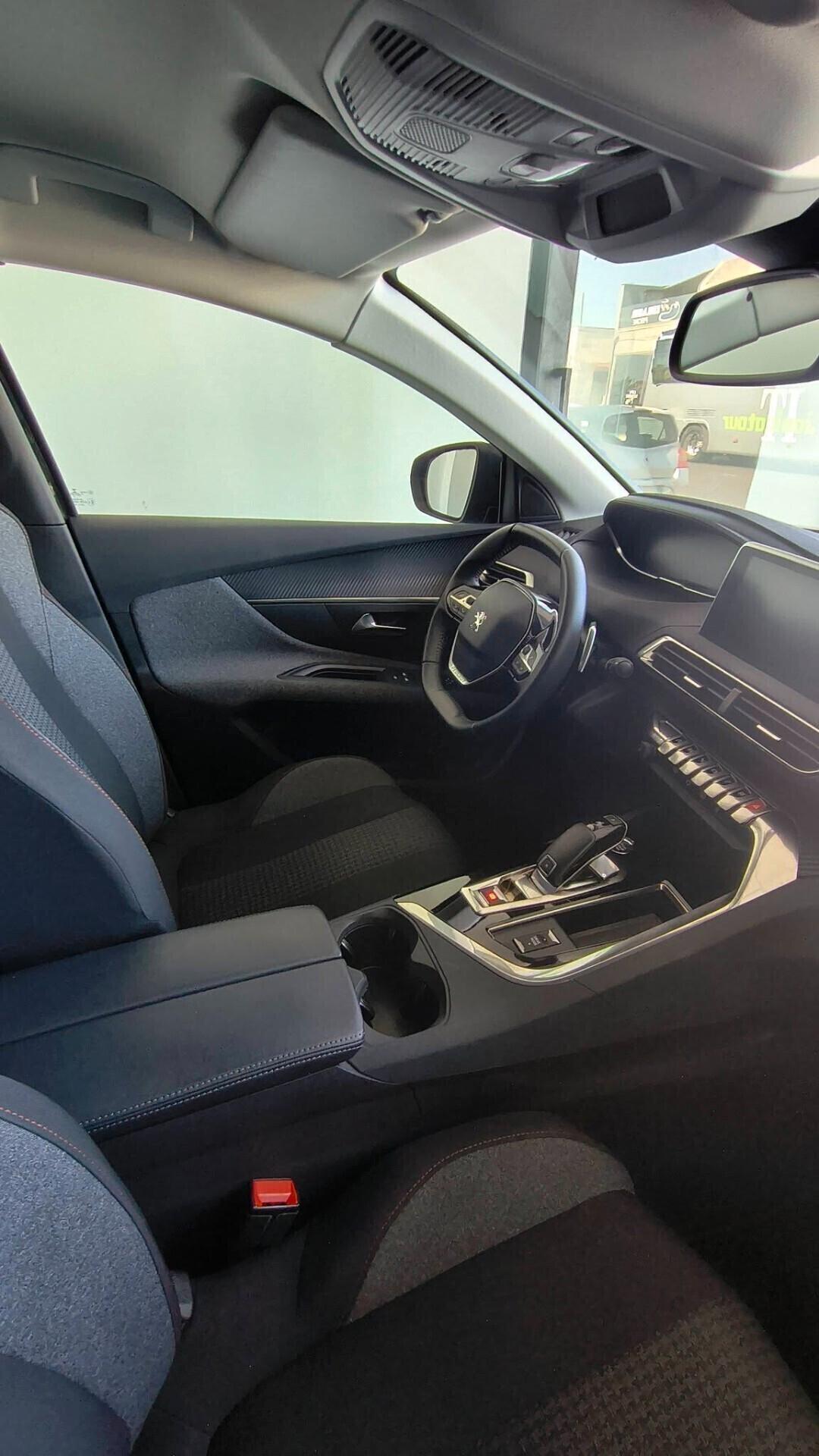 Peugeot 3008 BlueHDi 130 Blue Hdi 1.5