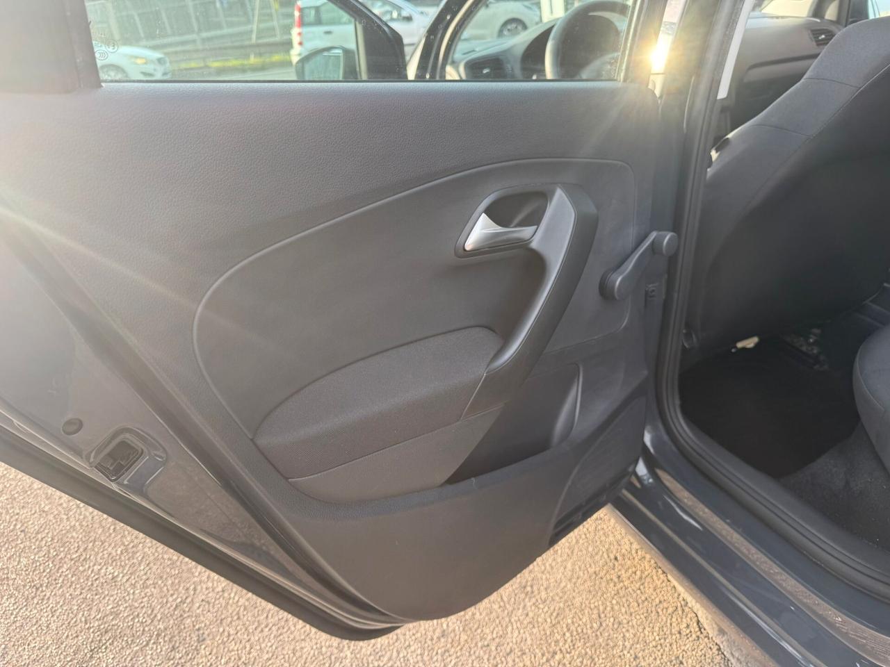 Volkswagen Polo 1.4 TDI 75CV 2016