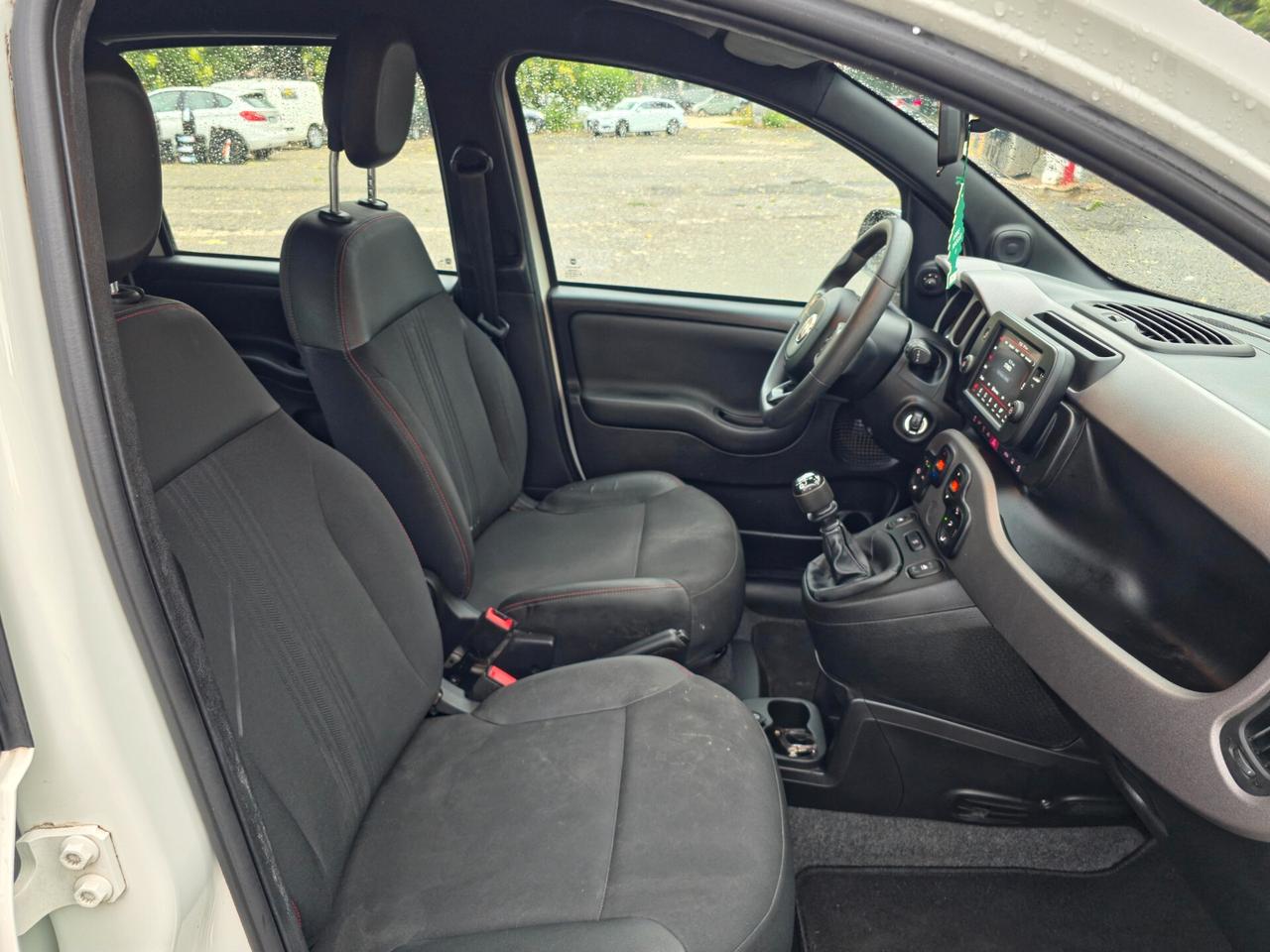 Fiat Panda 1.0 FireFly S&S Hybrid Red CV-69 E6 Manuale NEO 2022