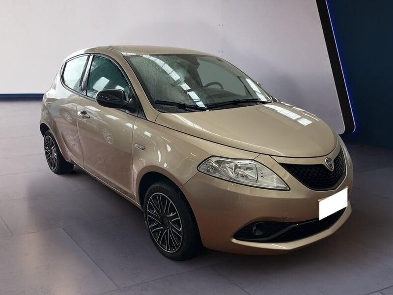 Lancia Ypsilon III 2015 1.0 hybrid Gold s&s 70cv