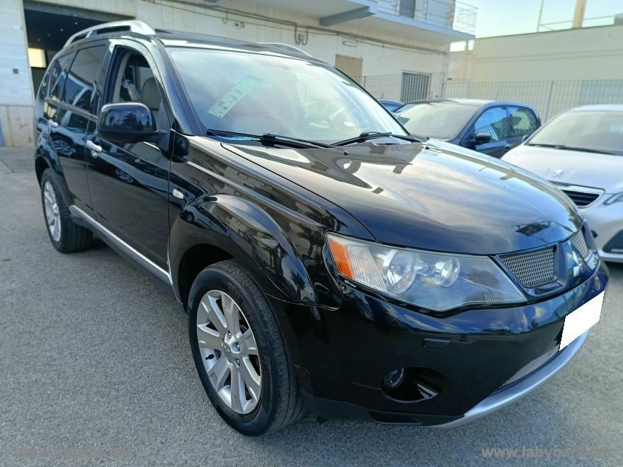 MITSUBISHI Outlander 2.0 DI-D Intense DPF