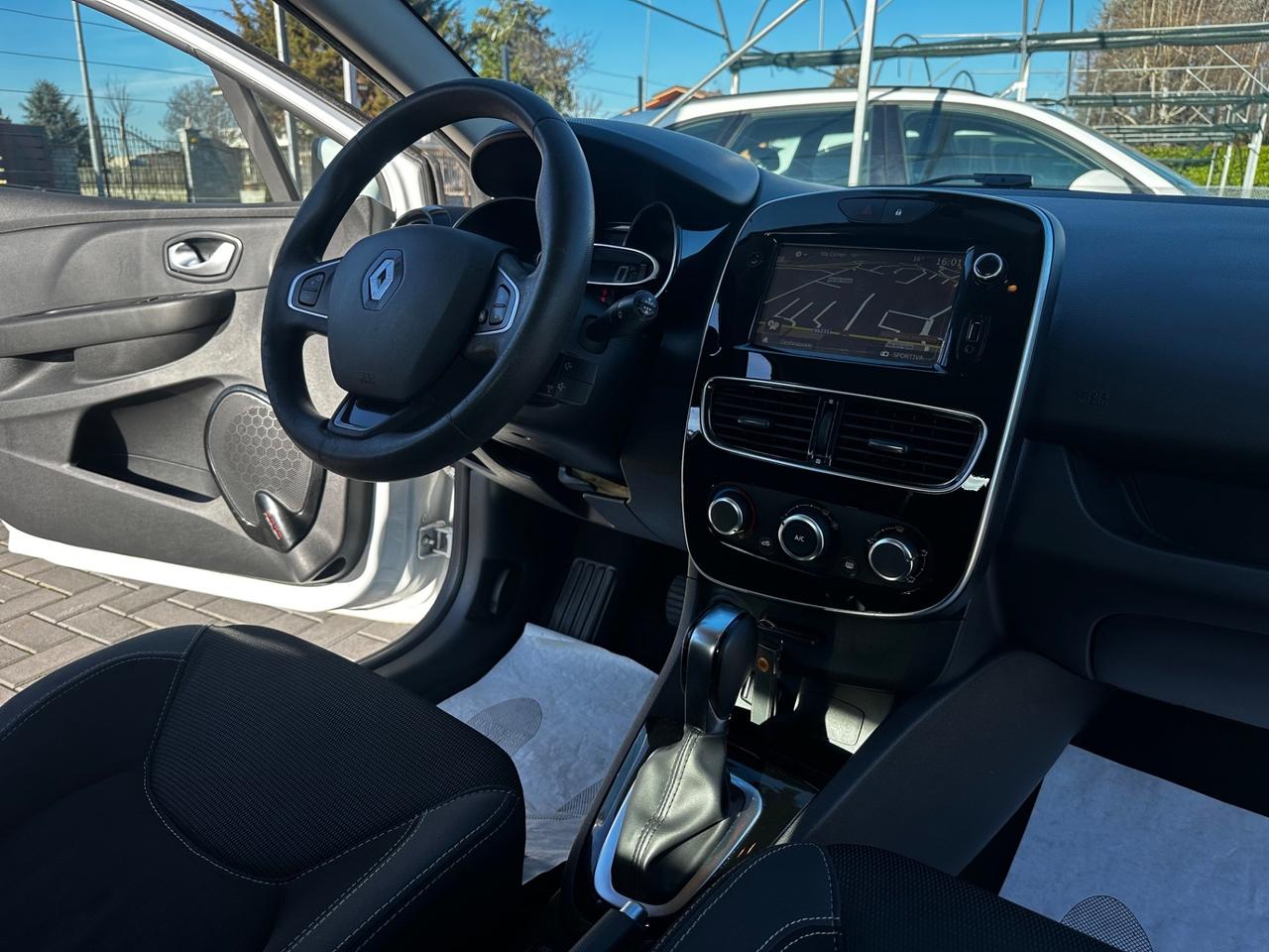 Renault Clio dCi 90CV AUTOMATICA*NEOPENTATI