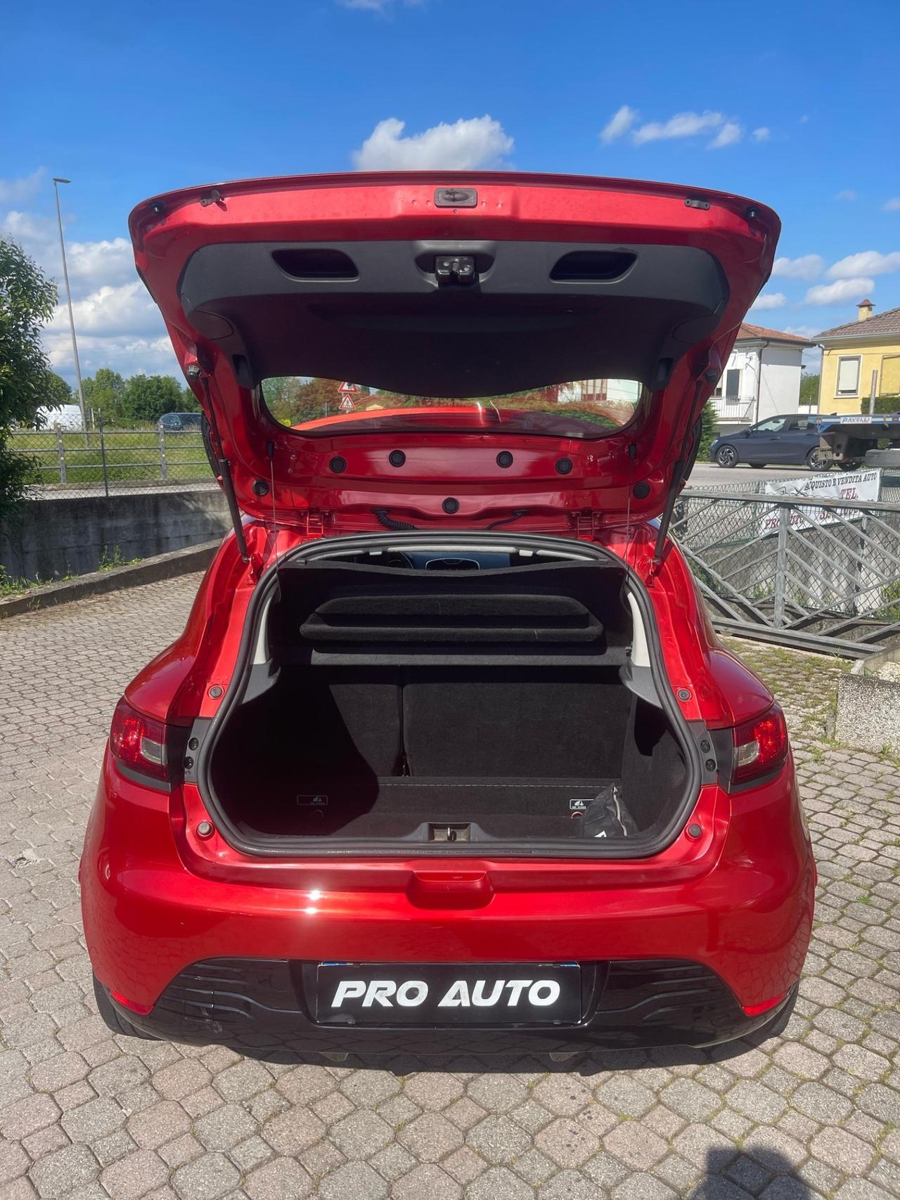 Renault Clio 1.2 75CV 5 porte Live