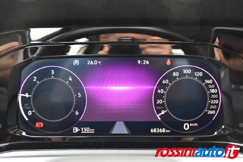 VOLKSWAGEN GOLF 8 2.0 TDI 116 CV LIFE + R17 VENTURA LOUNGE PACK