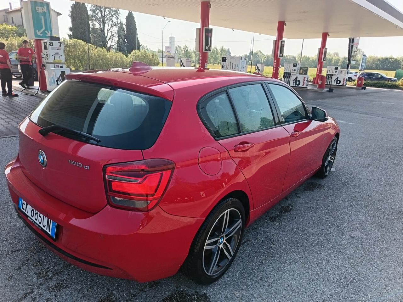 Bmw 120 120d 5p. Sport 2011