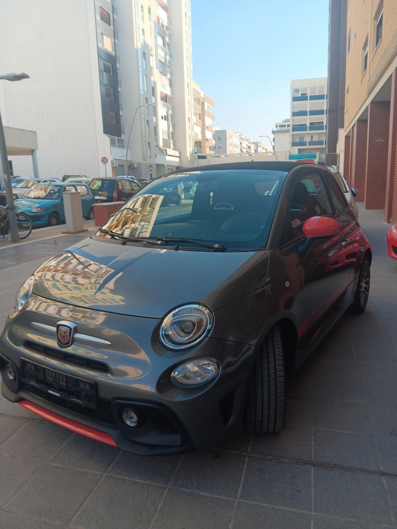 Abarth 595 C 1.4 Turbo T-Jet 145 CV