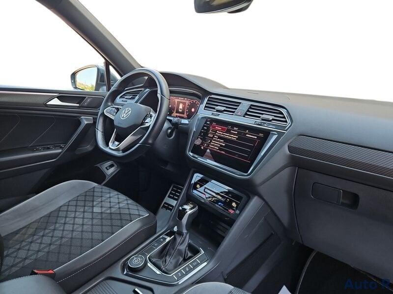 Volkswagen Tiguan Allspace 2.0 TDI SCR R-Line DSG 4MOTION