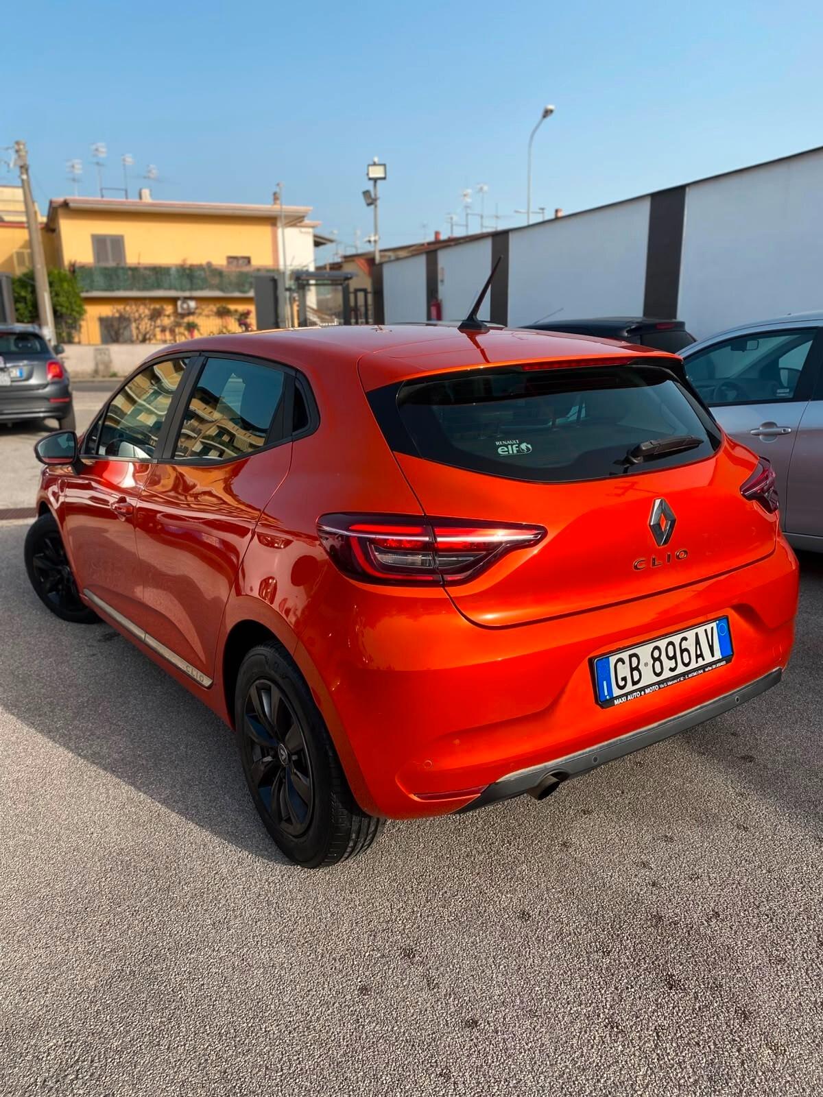 Renault Clio TCe 100 CV 5 porte Intens