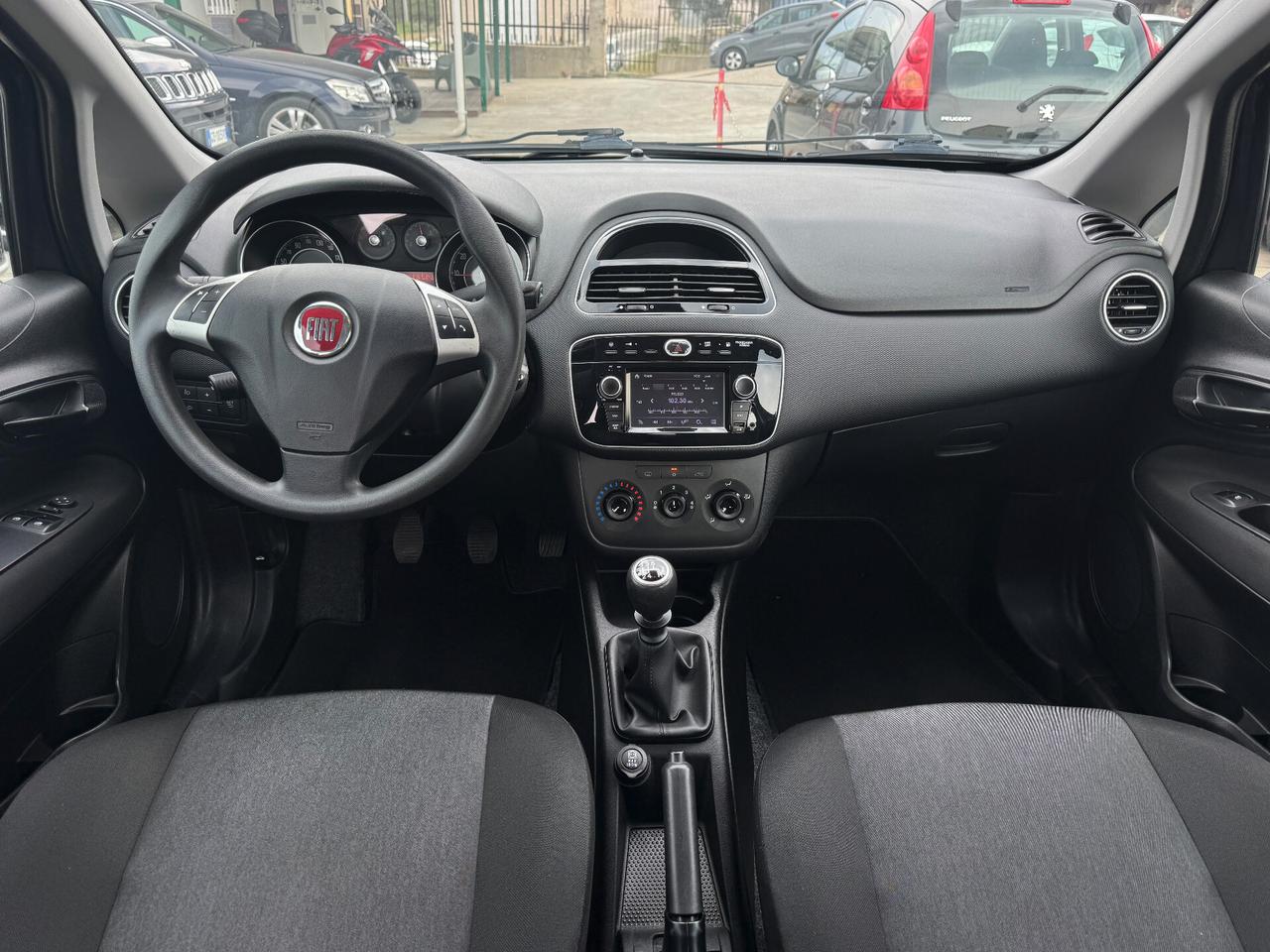 Fiat Punto 1.4 NATURAL POWER/CAR PLAY