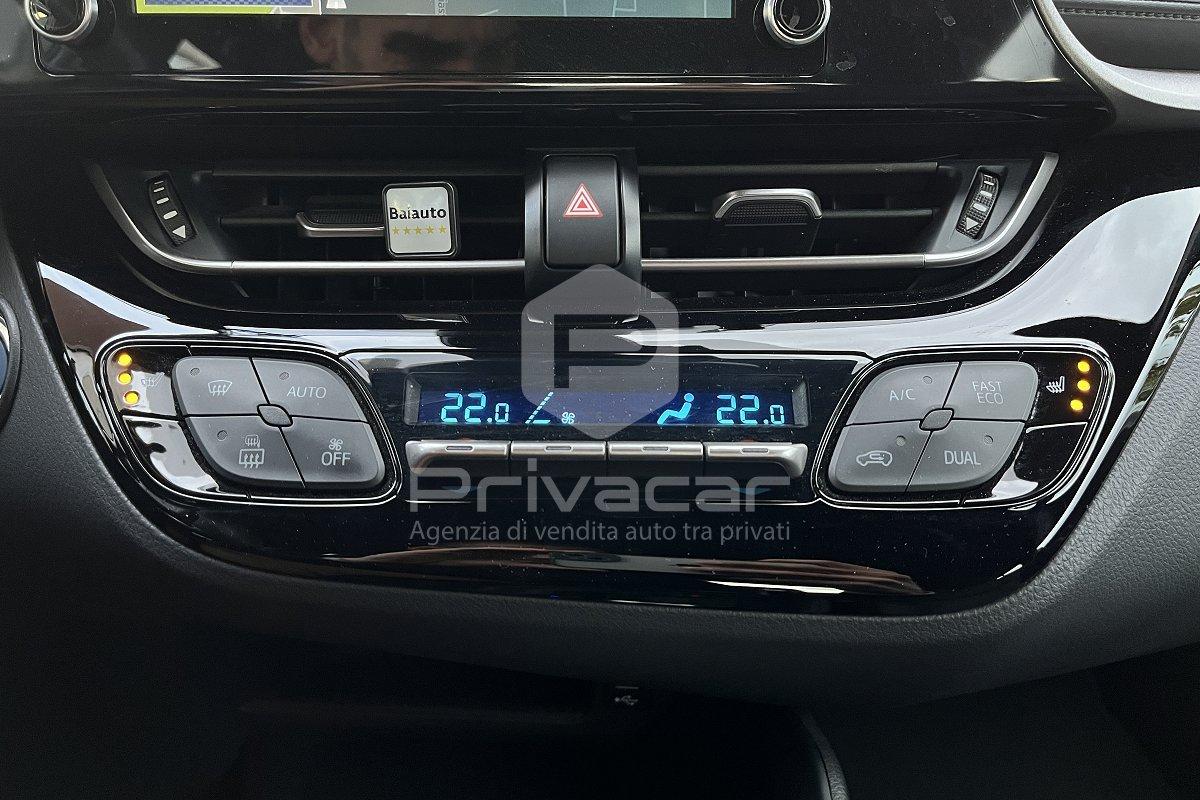 TOYOTA C-HR 1.8 Hybrid E-CVT Business