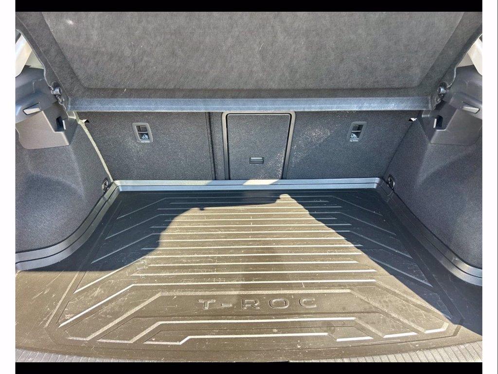 VOLKSWAGEN T-roc 1.0 tsi style 110cv del 2023