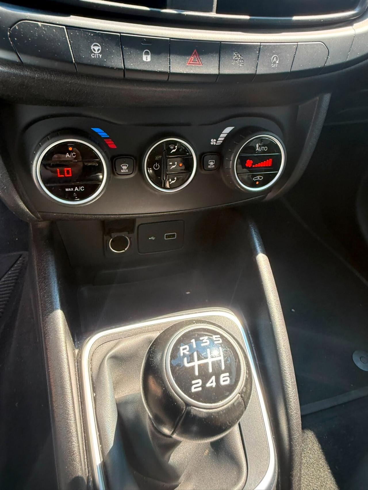 FIAT TIPO STATION WAGON 1.6 MULTIJET BUSINESS – GARANZIA 12 MESI