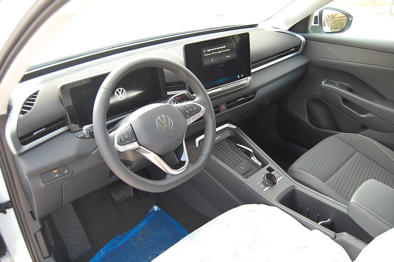 Volkswagen T-Roc 1.5 eTSI ACT DSG Life