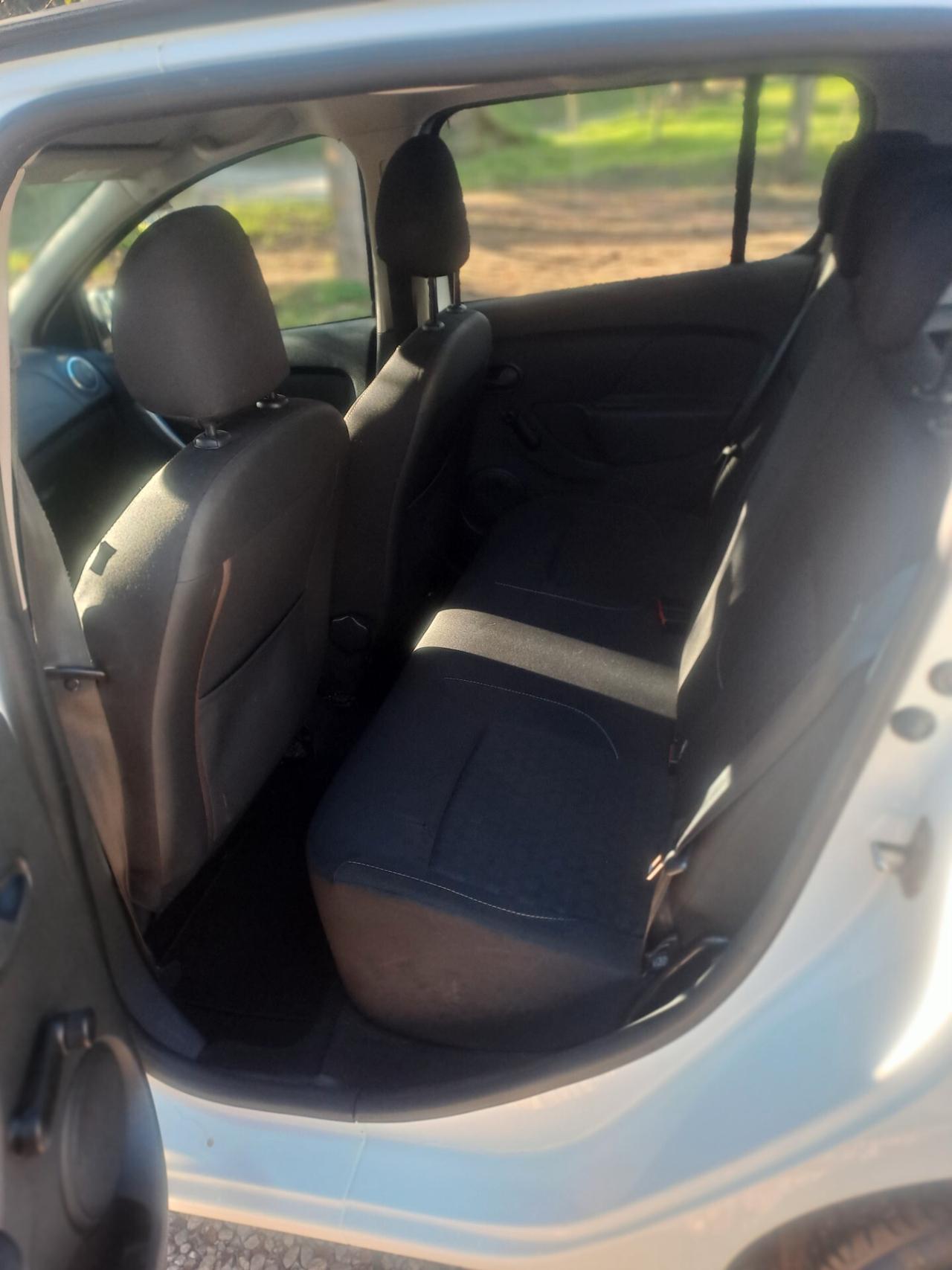 Dacia Sandero 1.5 dCi 8V 75CV Lauréate