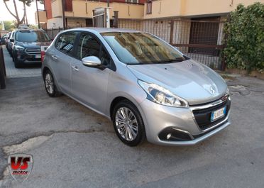 PEUGEOT 208 1.2 BENZ-KM 80.000-2017