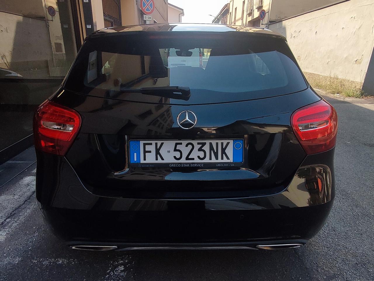 Mercedes-benz A 180 automatica Euro 6 Navi/Sensori/Full