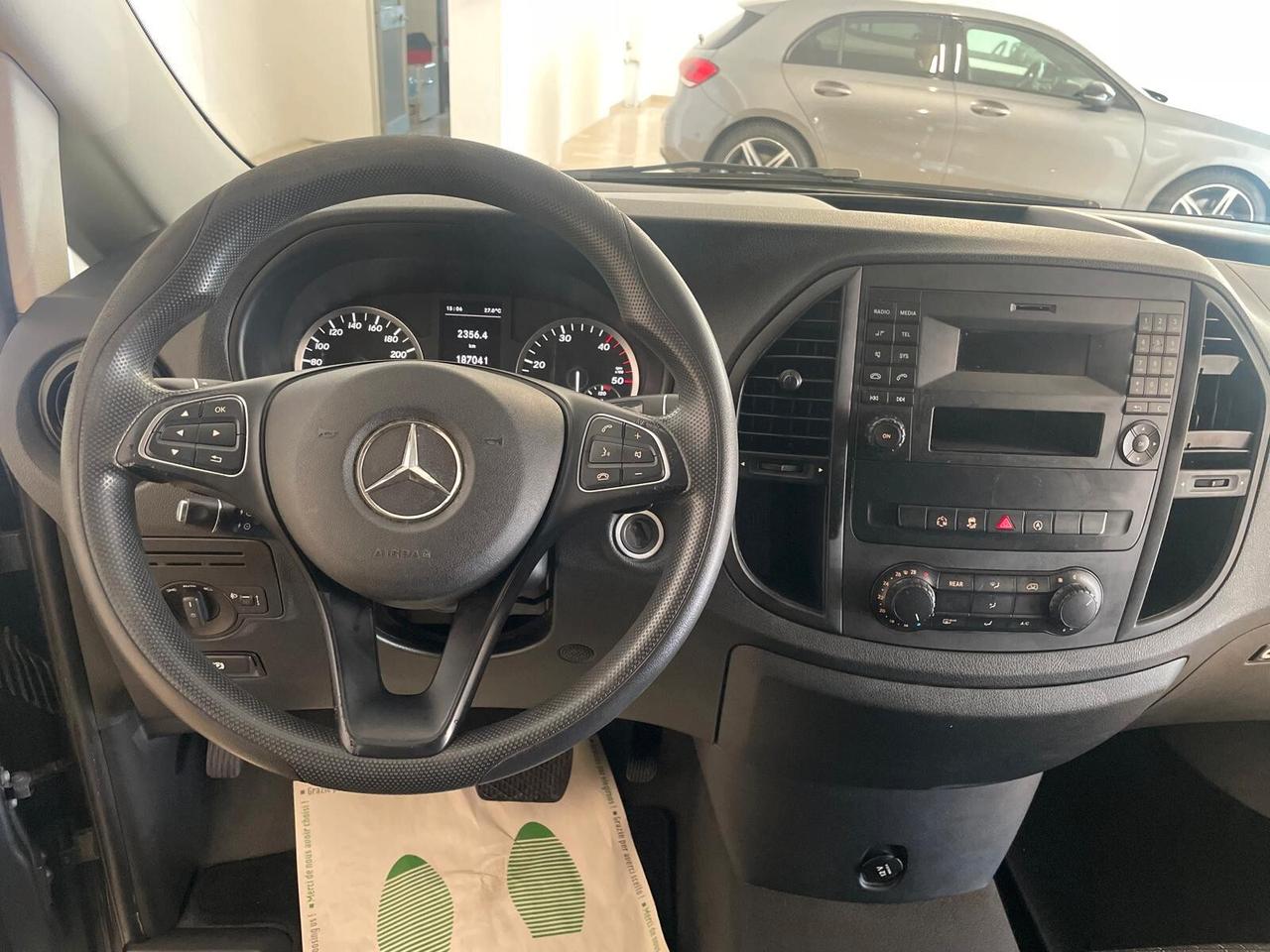 Mercedes-benz Vito TOURER 2.2 114 CDI 9 posti long