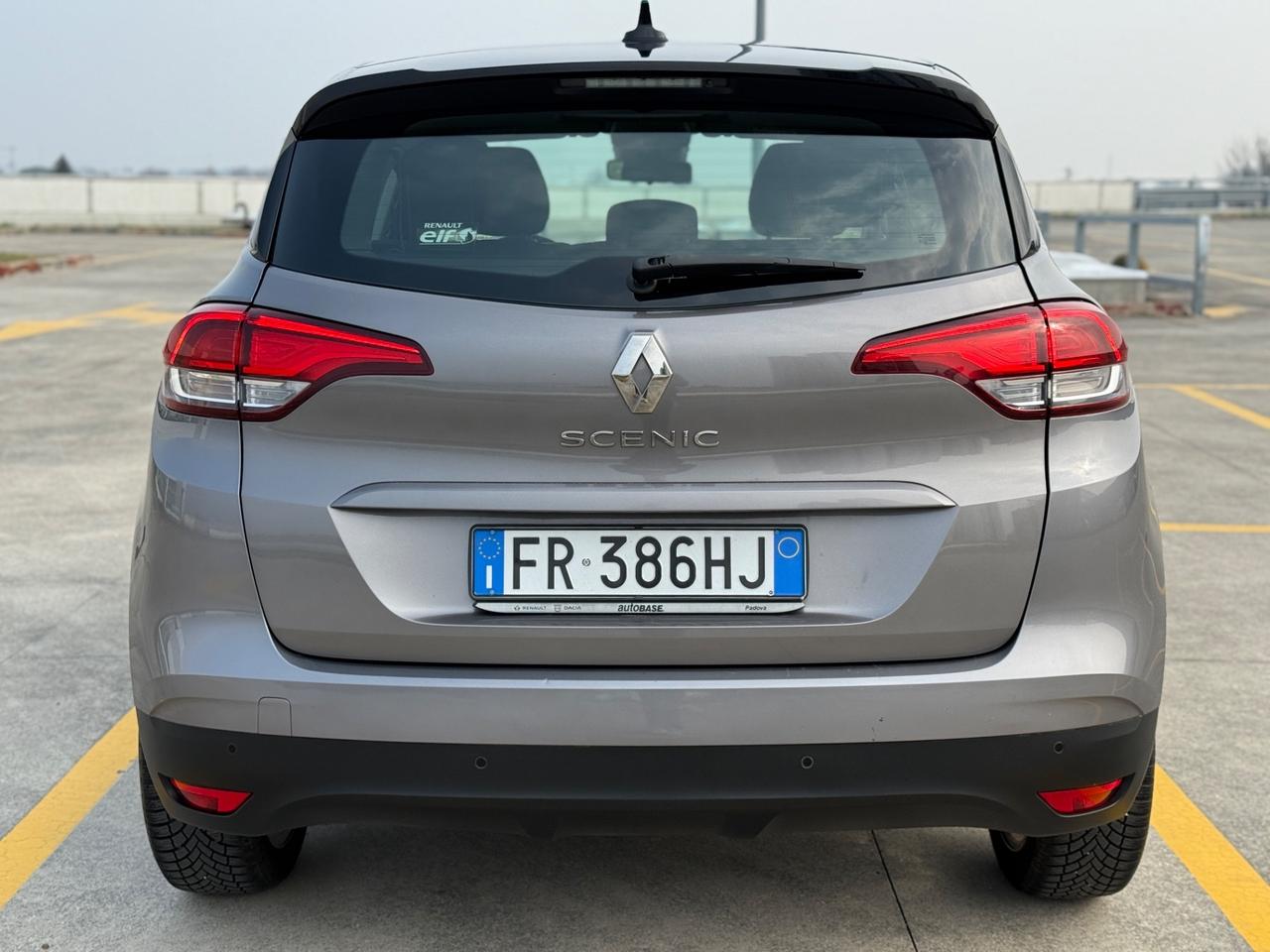 Renault Scenic 1.5 dCi 8V 110 CV NEOPATENTATI