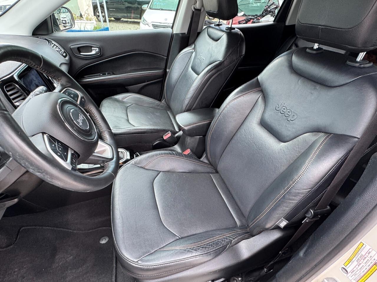 Jeep Compass 2.0 Multijet II cambio automatico km certificati 1 prop. 2017 bianco perla