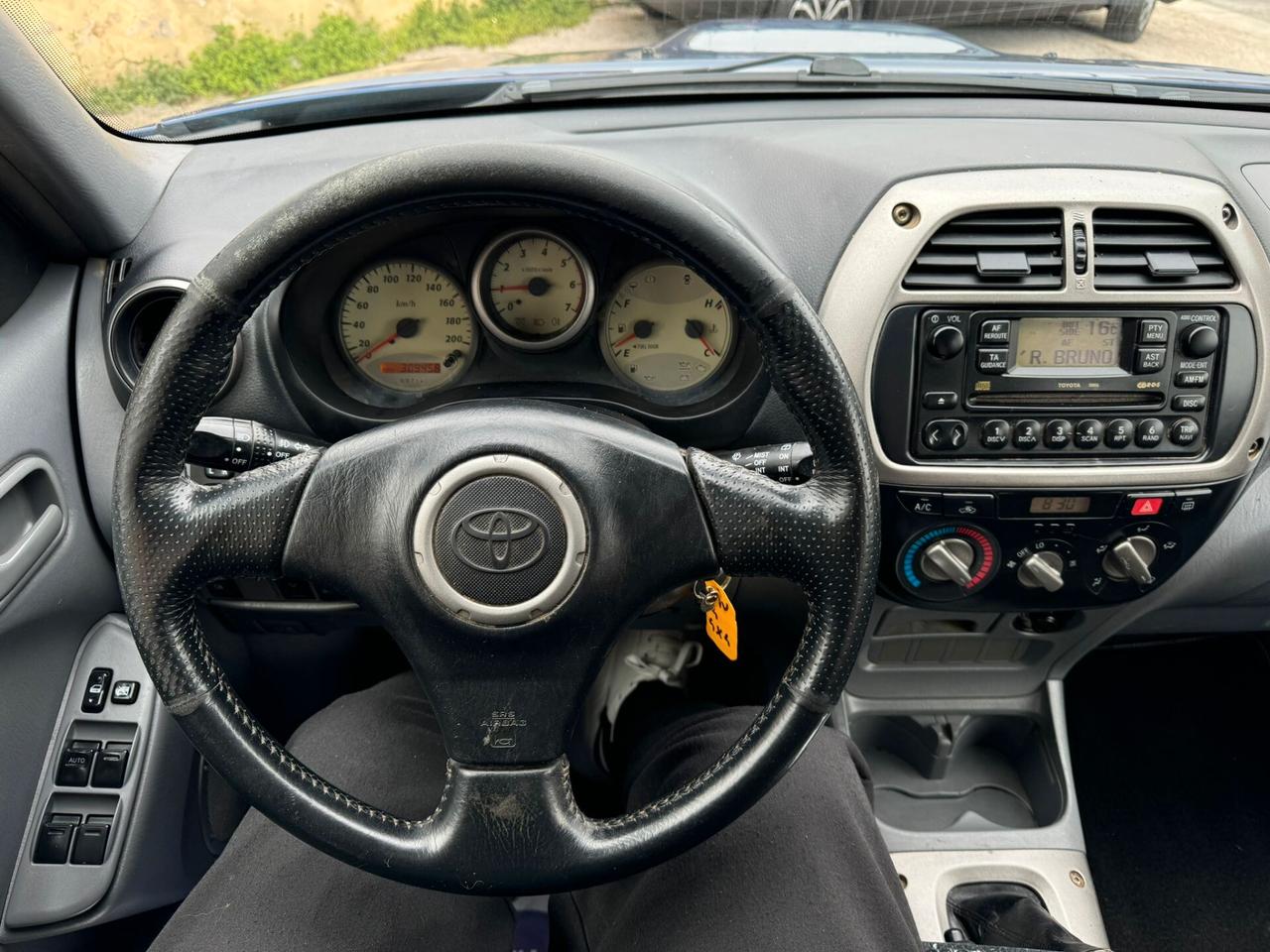 Toyota RAV4 2.0 Tdi D-4D 4X4 5 porte Sol