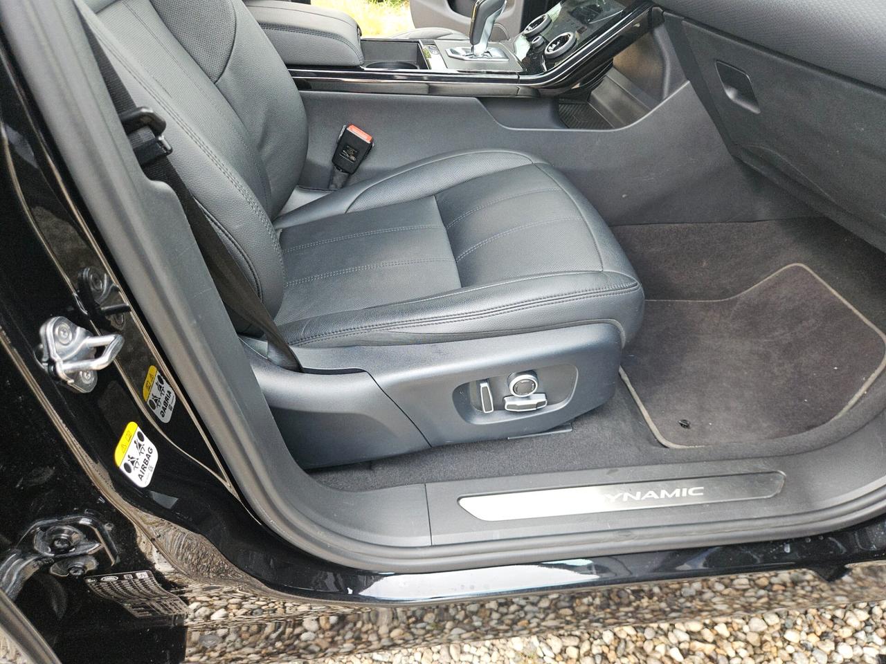 Land Rover Range Evoque 2.0D I4 163 CV AWD Auto R-Dynamic HSE