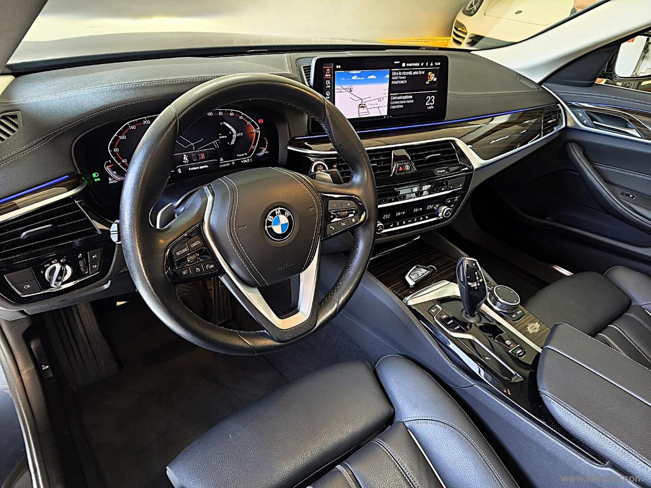 BMW 530d 48V LUXURY LINE 2022*24.000KM