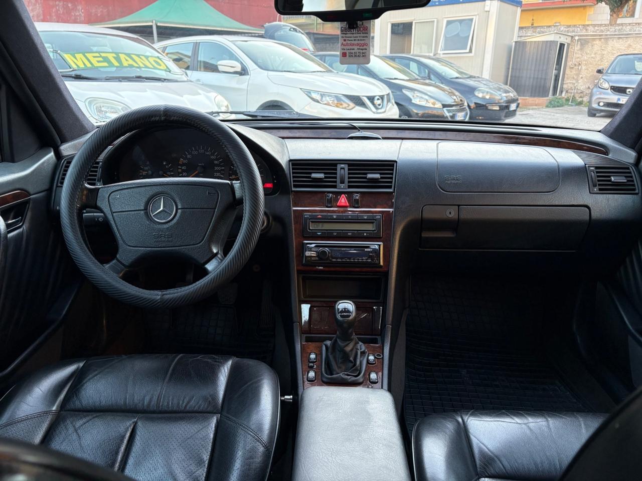 Mercedes C 200 berlina GPL magnifica