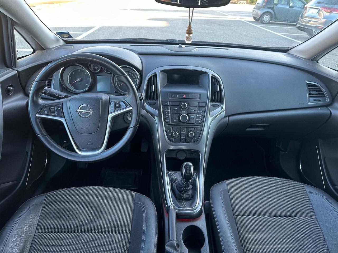 Opel Astra 1.7 CDTI 110CV Sports Tourer Cosmo