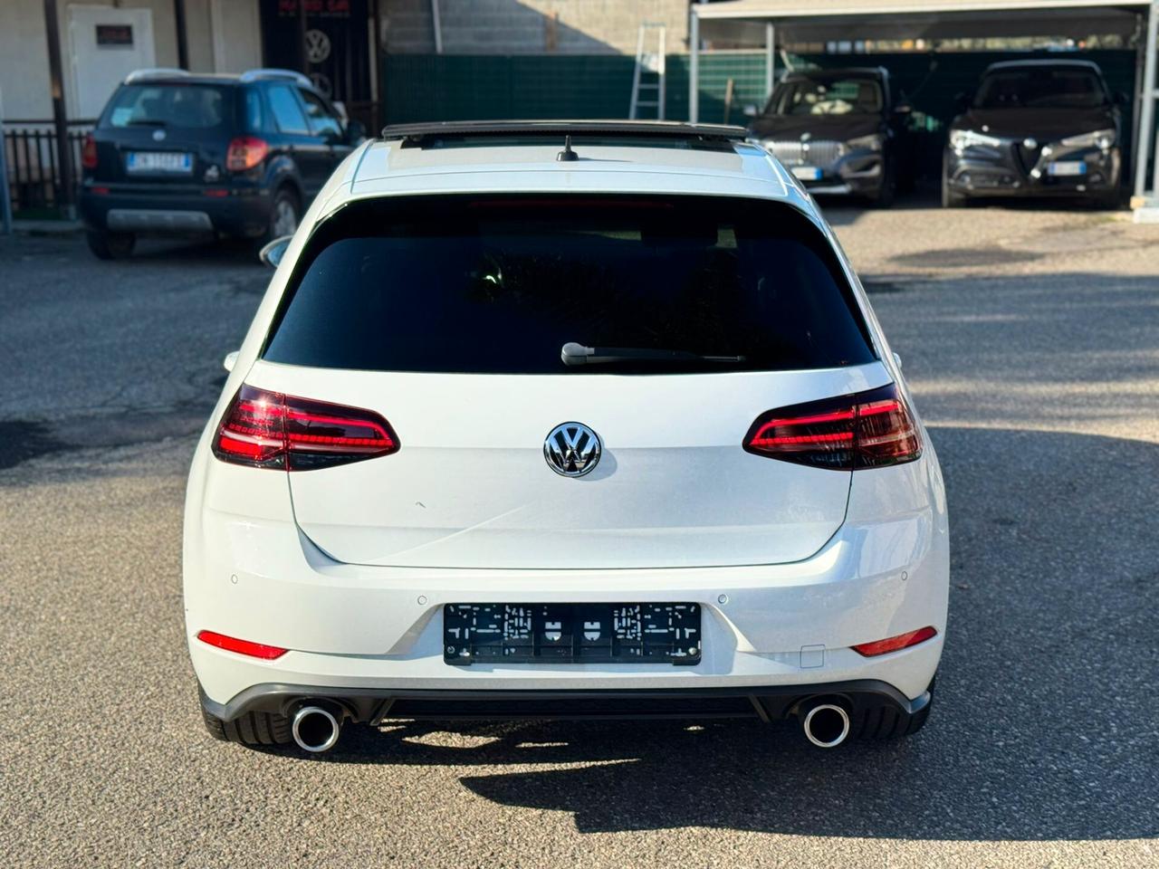 Volkswagen Golf GTI Performance 2.0 245 CV TSI DSG 5p. BMT