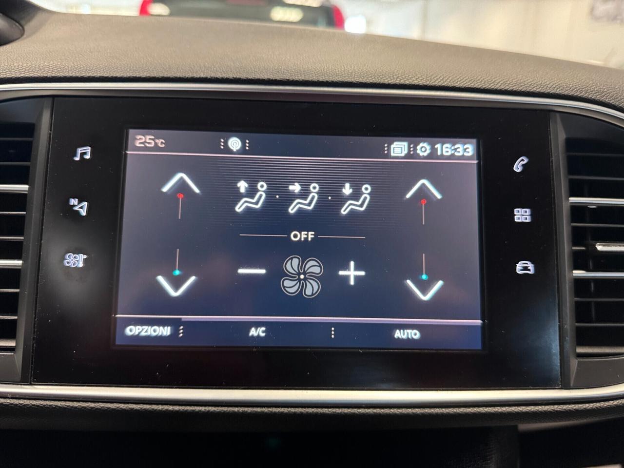 Peugeot 308 BlueHDi 120 S&S EAT6 Allure