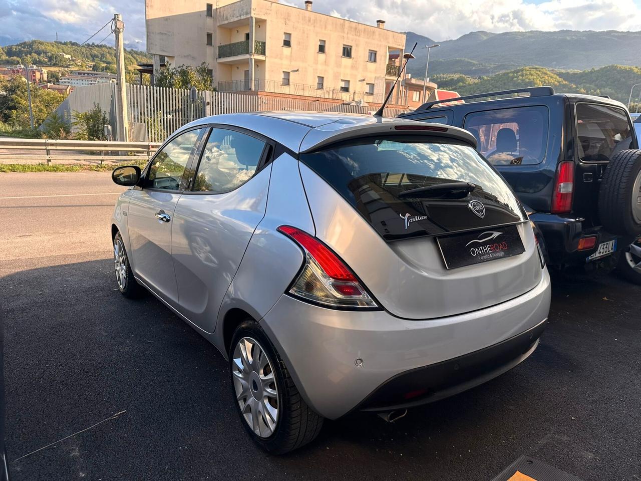 Lancia Ypsilon 1.2 69 CV 5 porte GPL Ecochic Elle