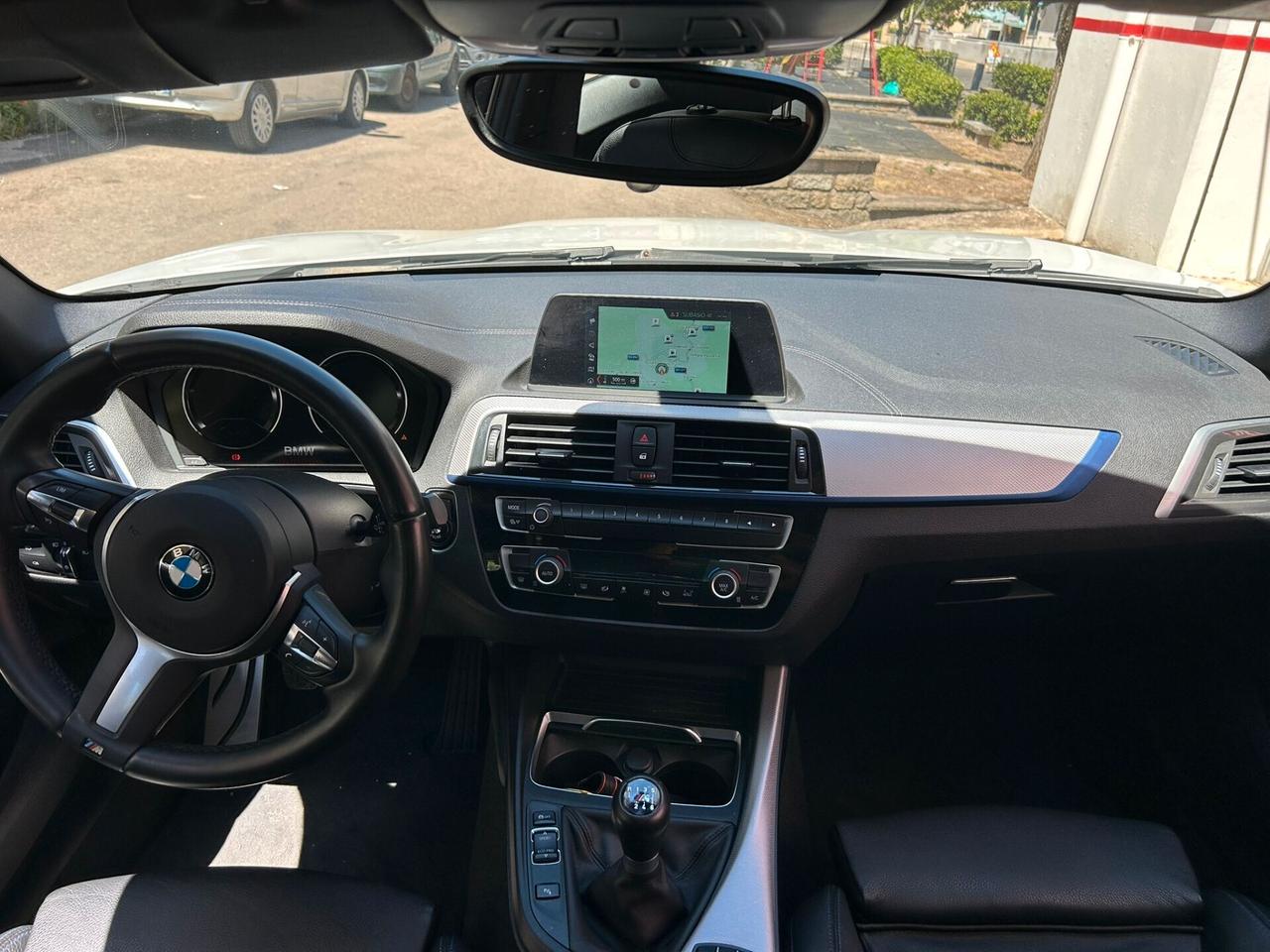 Bmw 116 116d 5p. Msport