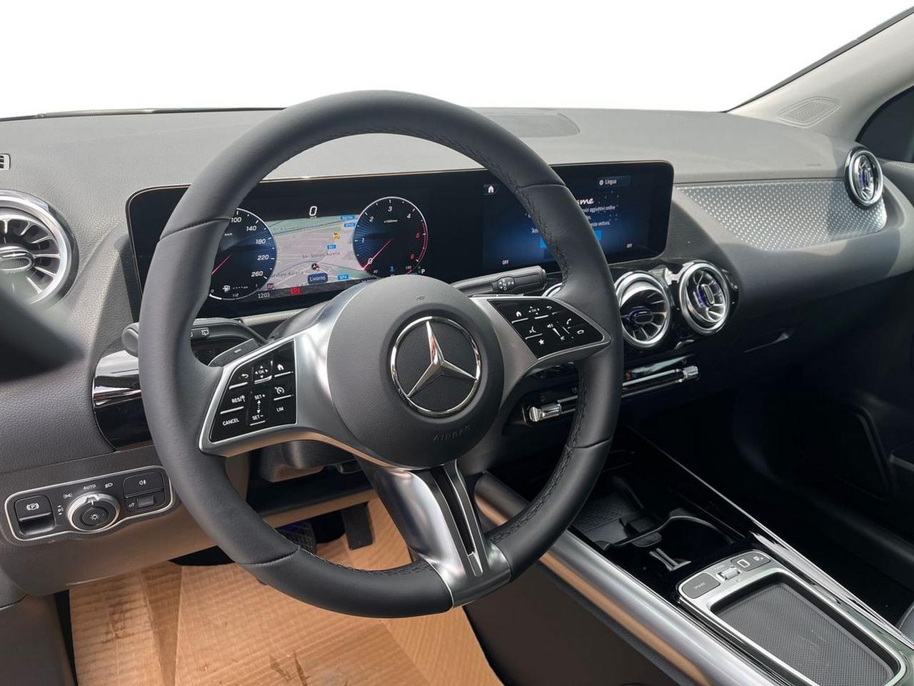 Mercedes-Benz GLA 200 d automatic