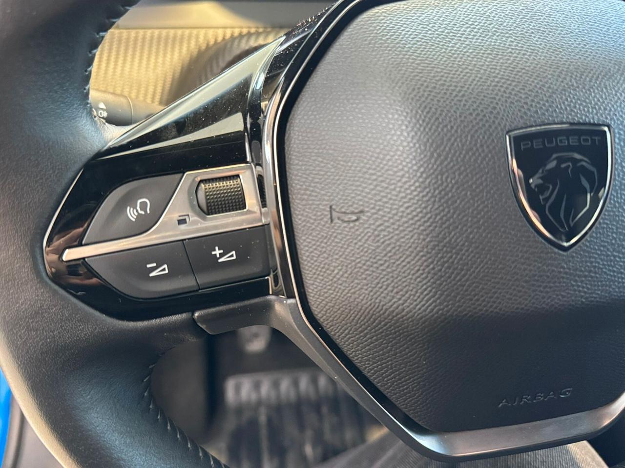 Peugeot 2008 PureTech 100 S&S Active