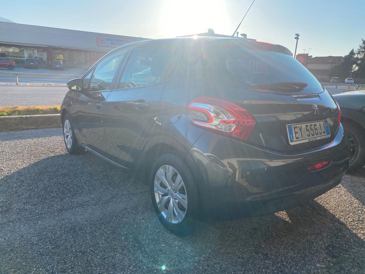 Peugeot 208 1.4 HDi 68 CV 5 porte Active
