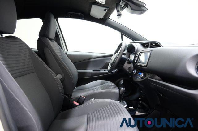 TOYOTA Yaris 1.5 HYBRID 5 PORTE TREND WHITE EDITION