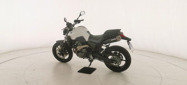 YAMAHA MT-03 MT-03