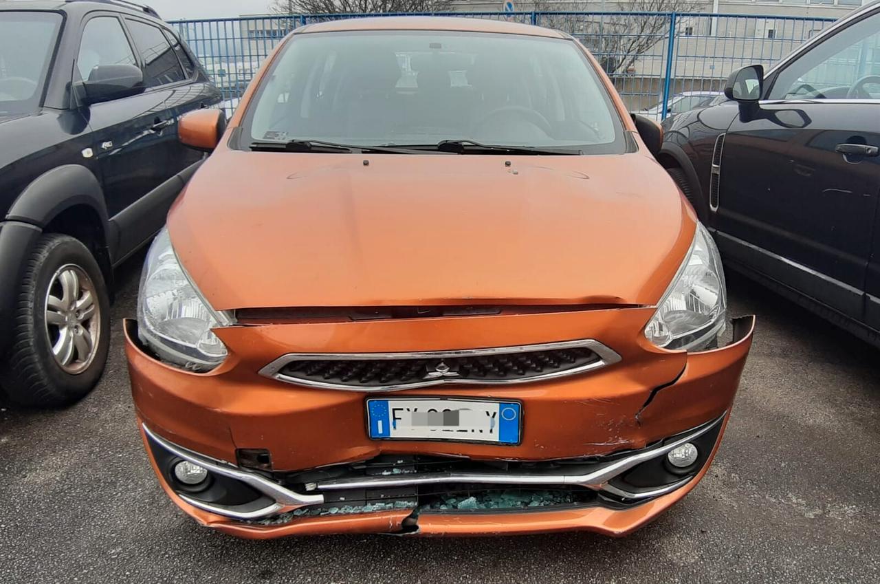 Mitsubishi Space Star 1.0 Invite INCIDENTATA