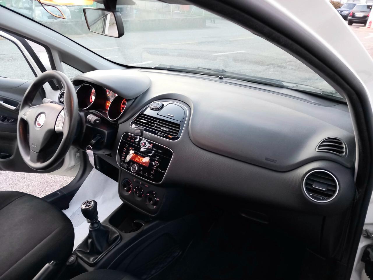 Fiat Punto 1.2 Lounge OK NEO