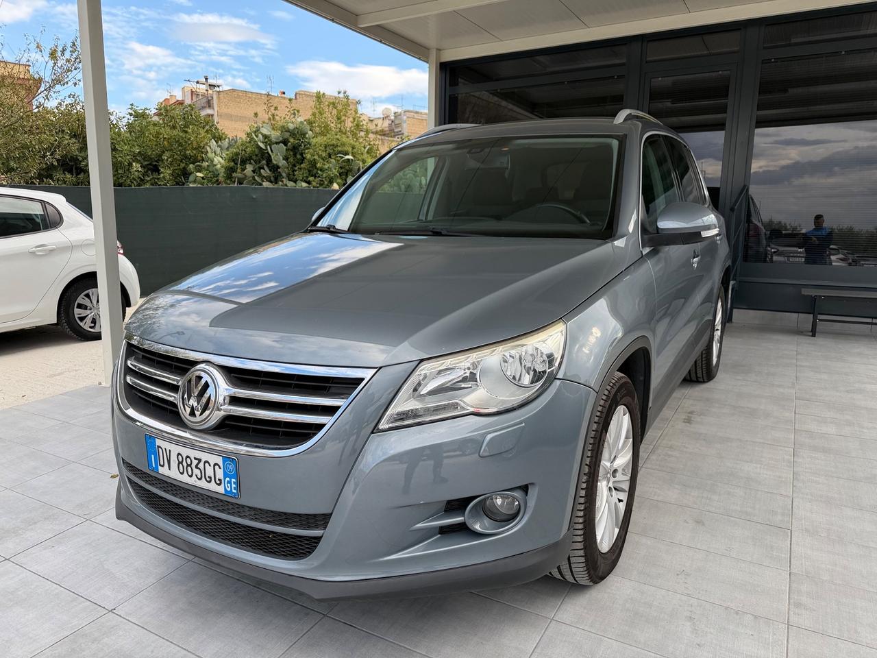 Volkswagen Tiguan 2.0 16V TDI DPF tiptronic Sport & Style (18°)