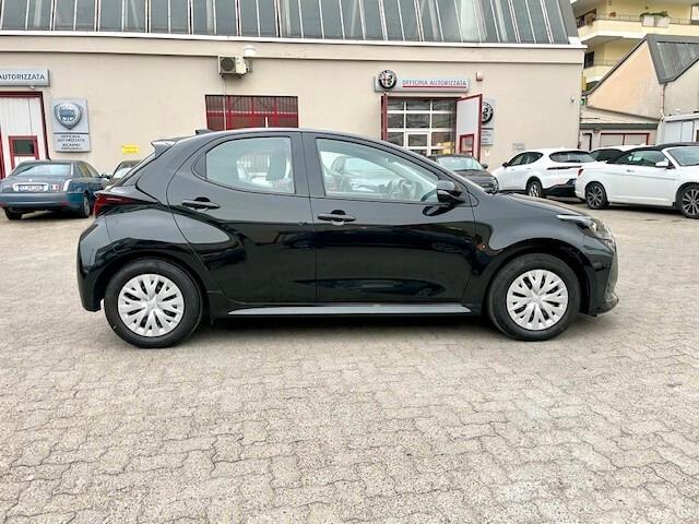 Toyota Yaris 1.5 Hybrid 5 porte Business km 28.000 Prezzo vero!!!!!