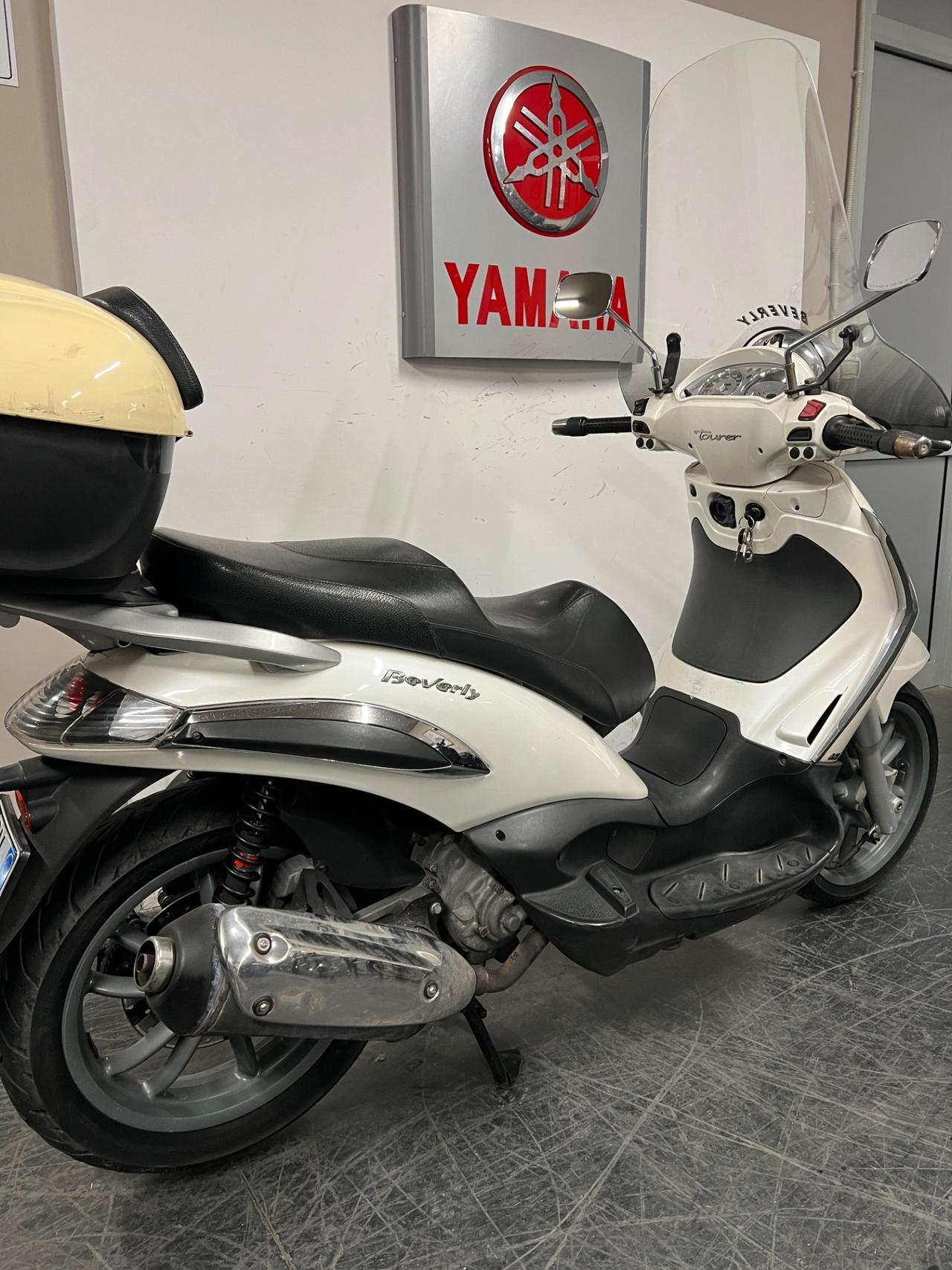 Piaggio Beverly Tourer 300