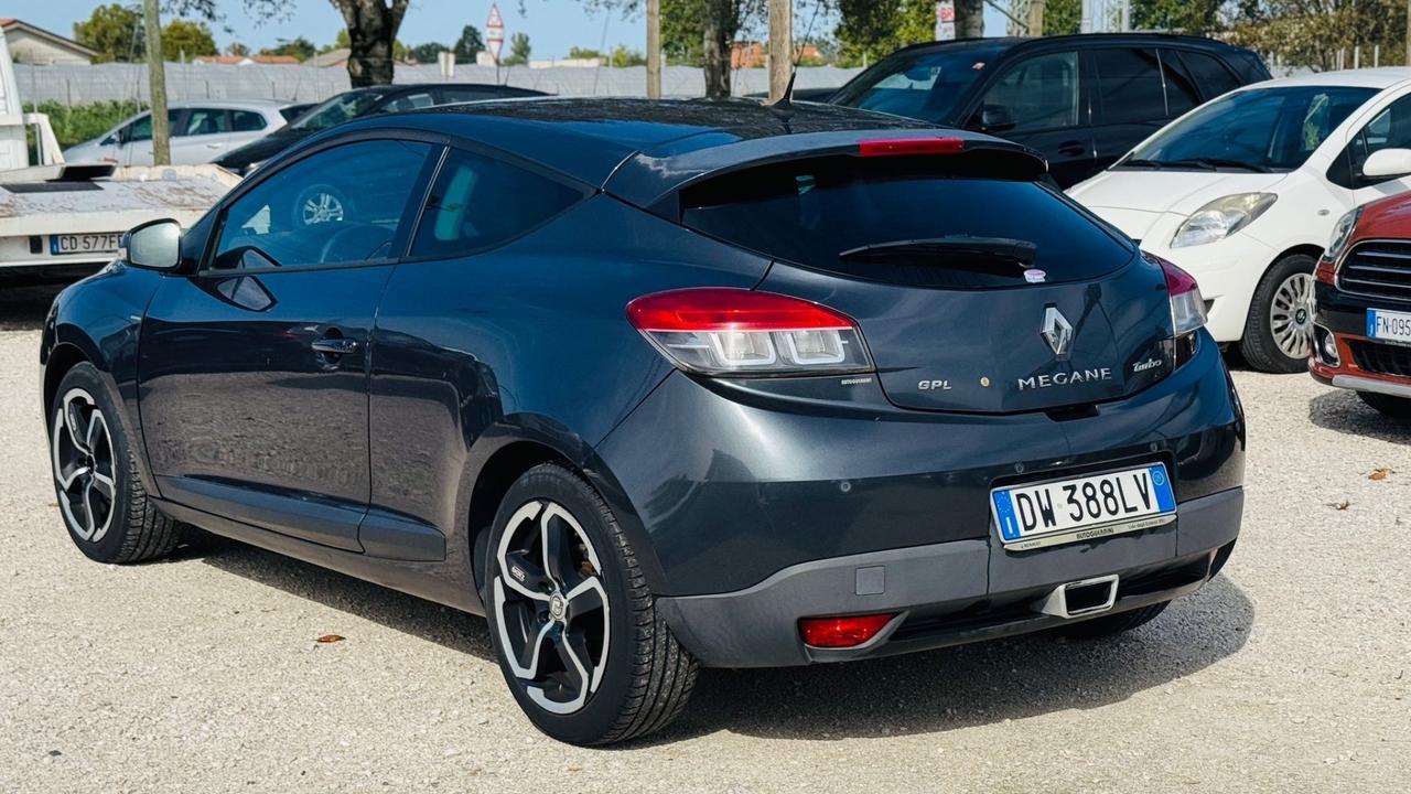Renault Megane 1.6 GPL Dynamique