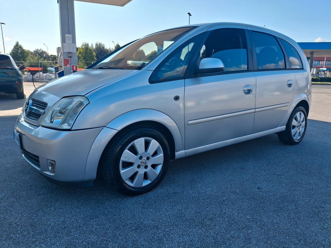 Opel Meriva 1.7 DTI Cosmo-NEOPATENTATI