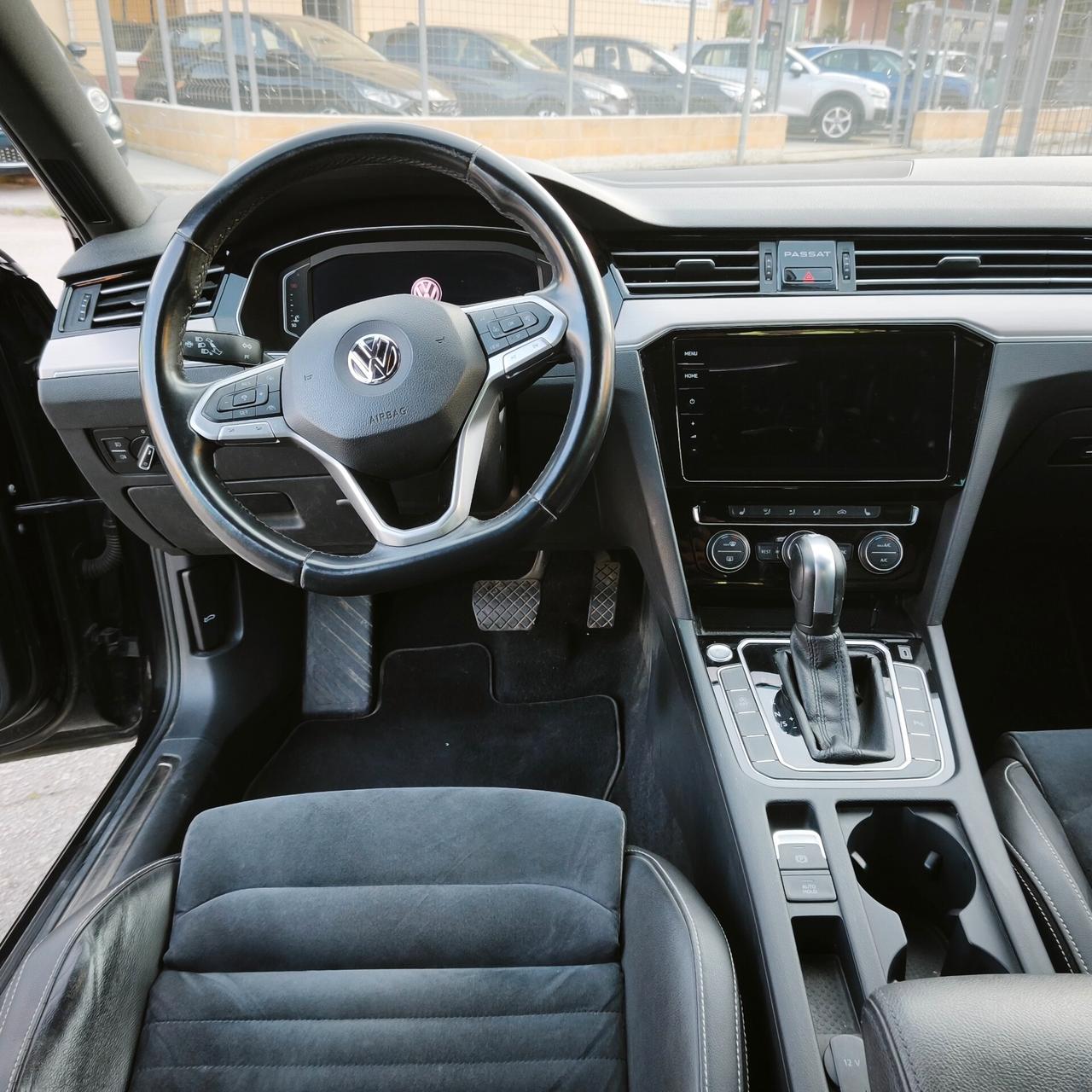 Volkswagen Passat 2.0 TDI SCR EVO DSG Business