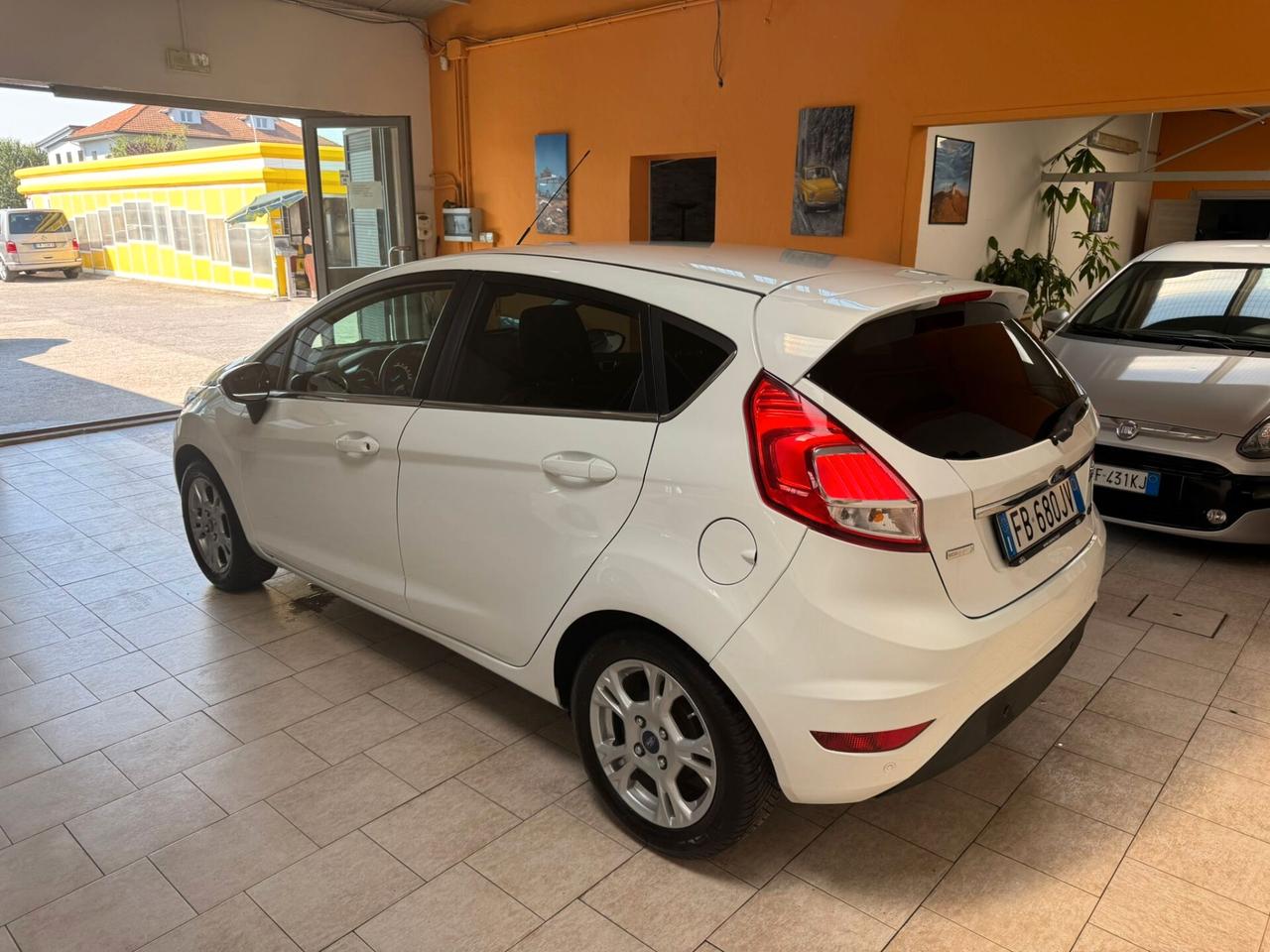 Ford Fiesta 1.0 EcoBoost 100CV 5 porte Black & White Edition