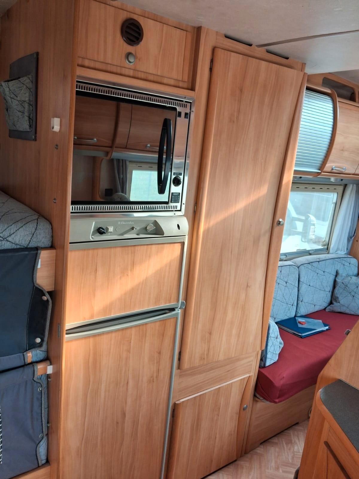 Mercedes-benz Adria mobil