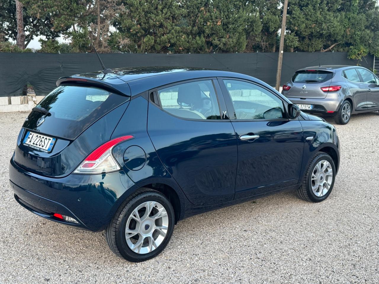 Lancia Ypsilon 1.2 69 CV 5 porte Platinum