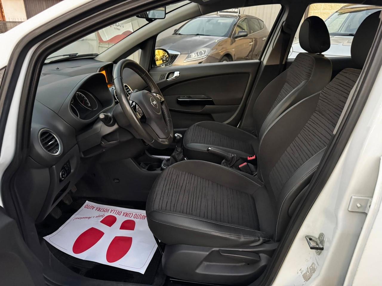 Opel Corsa 1.2 85CV 5 porte GPL-TECH Edition